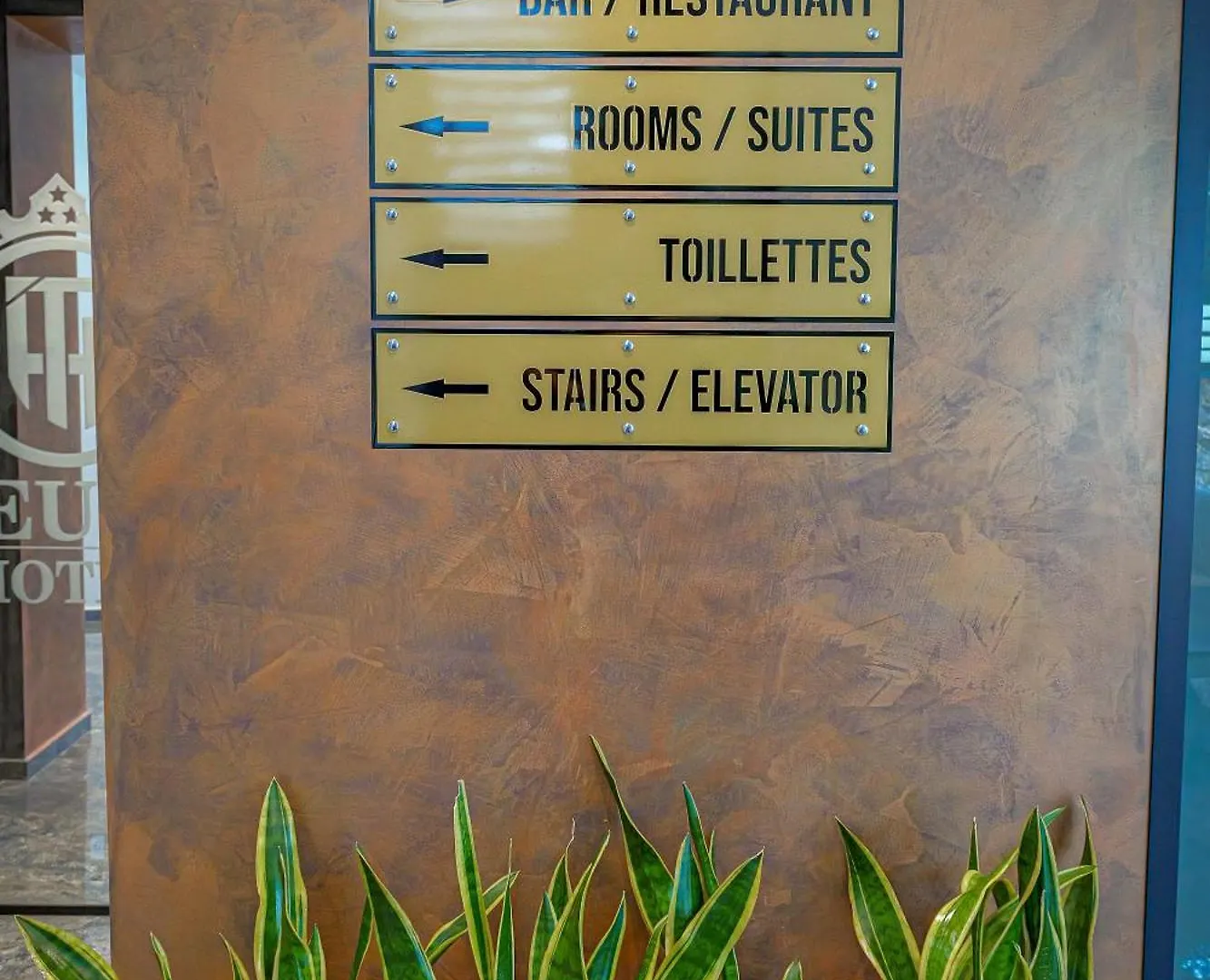 Hotel Teuta Saranda