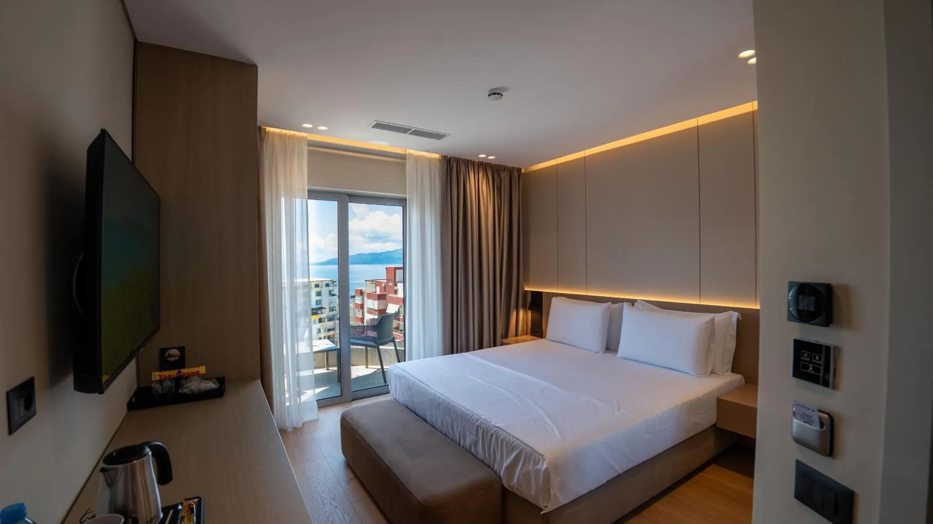 Hotel Teuta Saranda