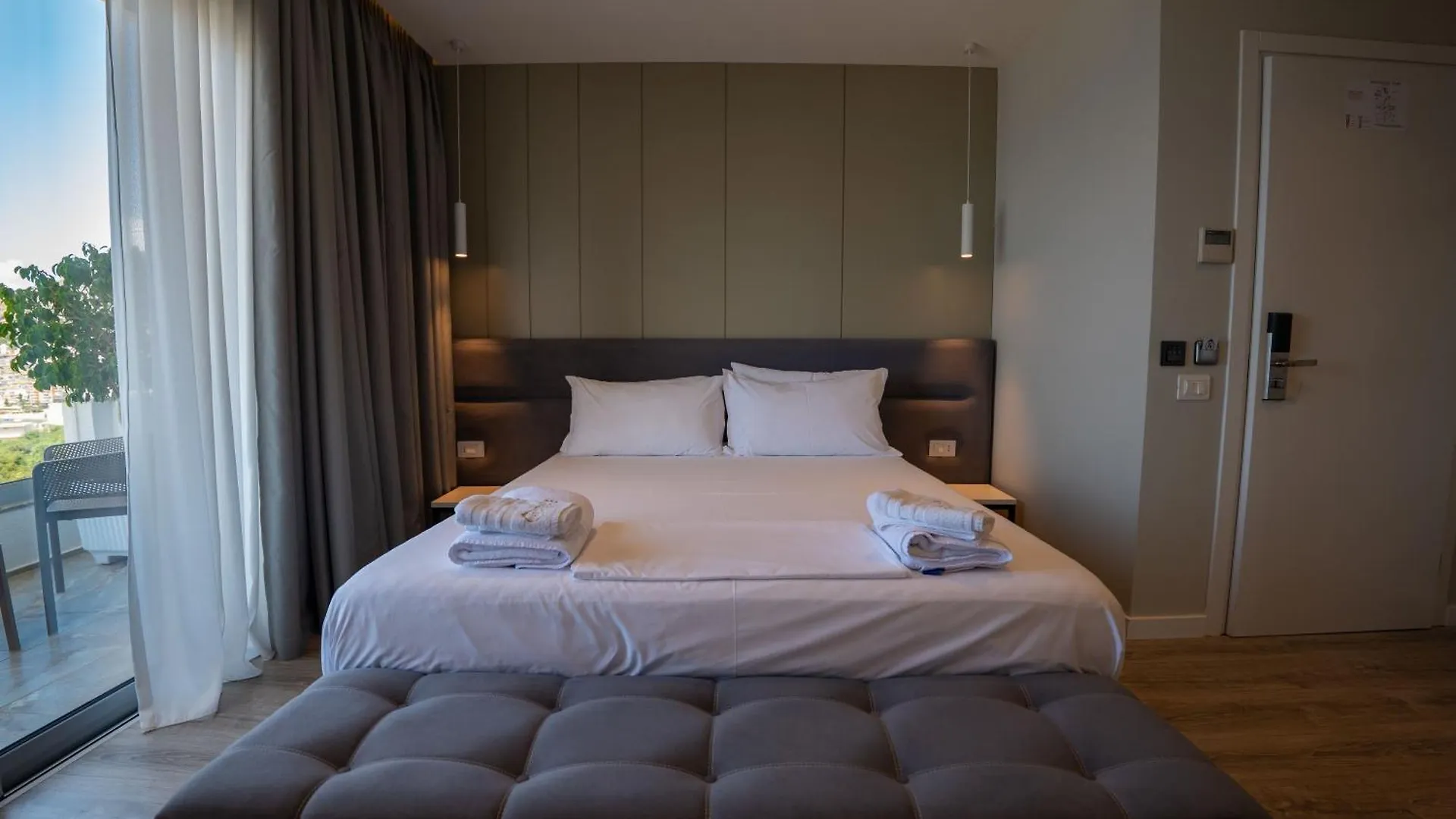Hotel Teuta Saranda